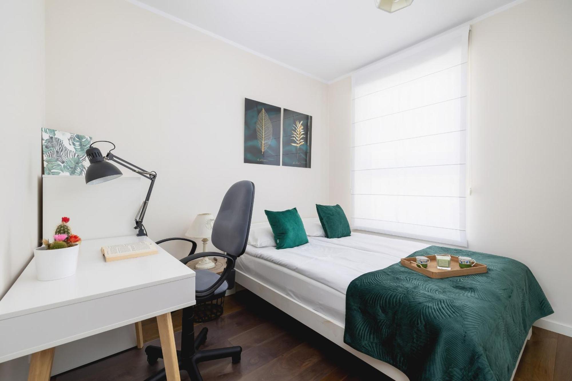 Przytulny Apartament Na Wroclawskiej Z Parkingiem W Krakowie By Noclegi Renters Exterior photo